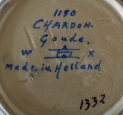 Gouda pottery decor Chardon pot mark