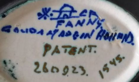 Gouda pottery cigarette holder patented mark