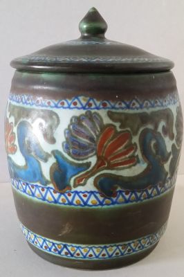 Gouda pottery biscuit barrel