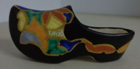 Eskaf Gouda Pottery clog