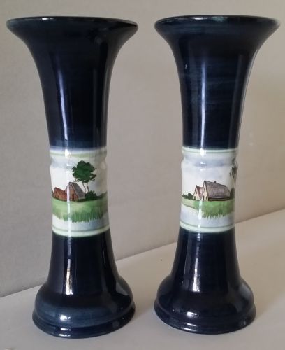 Paysage vases pair