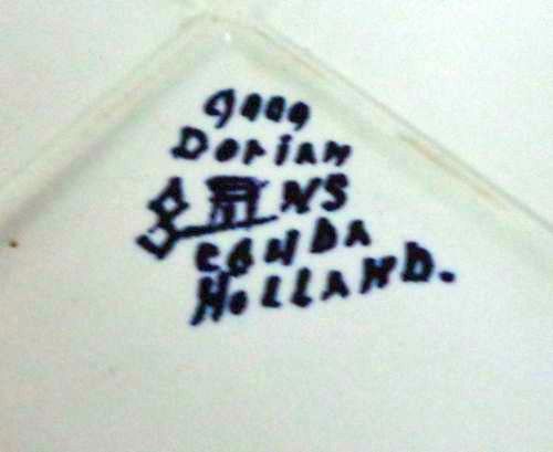 Gouda pottery teaset decor Dorian mark