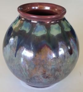 Unique Metalique vase