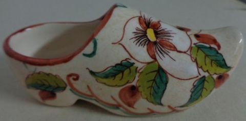 Gouda pottery clog decor Irene