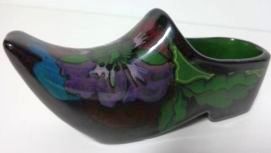 Iris pottery clog