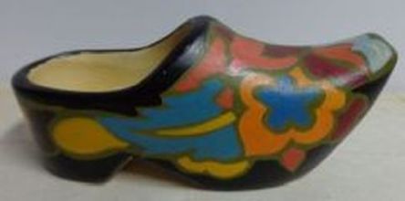 Gouda pottery clog coldglaze